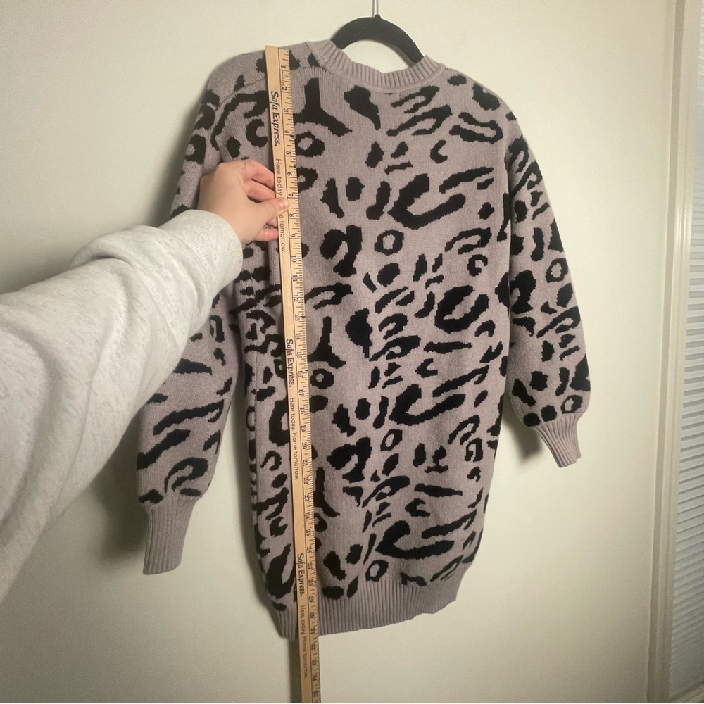 Yibock grey leopard print knit sweater dress - Picture 7 of 7